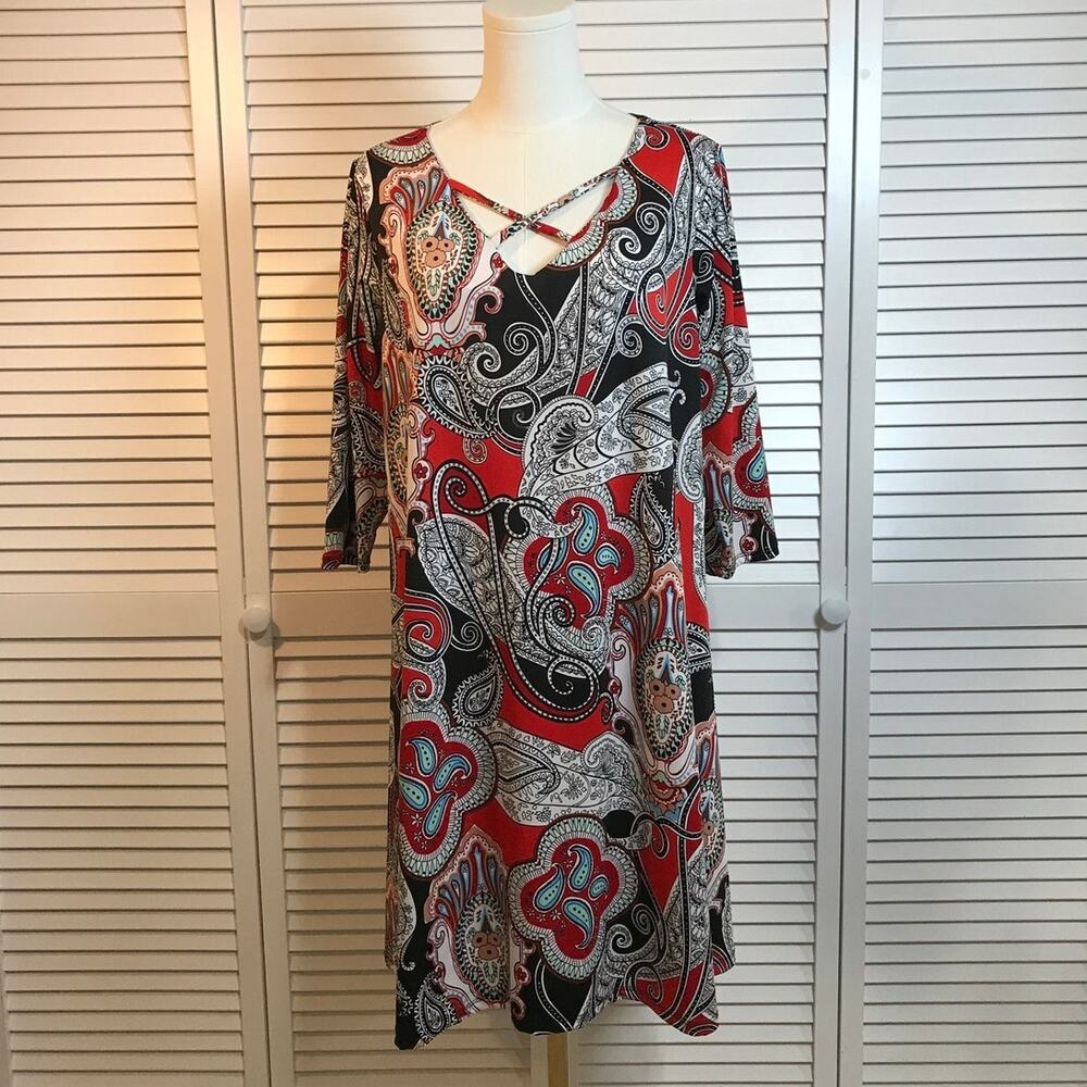 Flirty Pink Retro Boho Paisley ¾ Sleeve Keyhole Neck Short Shift Dress 1X
